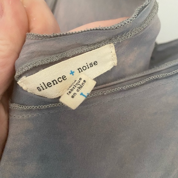 Urban Outfitters Flowy Low Back Dress - Picture 7 of 8